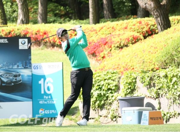 제37회 GS칼텍스 매경오픈 1R 이상희 티 샷

