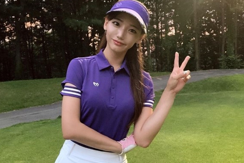 마스터바니 에디션 크루들의 매력을 살려주는 컬러 포인트룩!  / 
