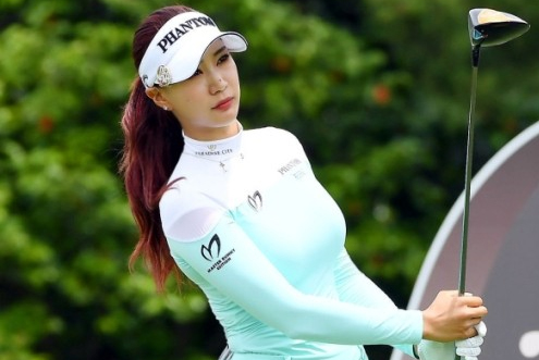 '제10회 롯데 칸타타 여자오픈' 1라운드- 유현주 프로 민트컬러룩 / 